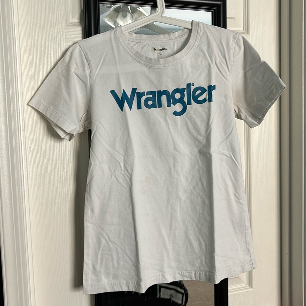 Women’s Wrangler Logo White Short Sleeve Shirt ~ Size Medium